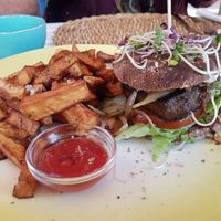 Burger de seitan  at Aloha Cafe in Sesimbra