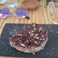 Tarta de chocolate at Aloha Cafe in Sesimbra