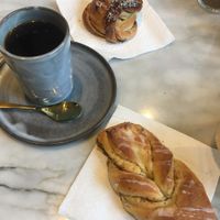 Cafe y tres bollos por menos de 7€ at Zaczyn in Krakow