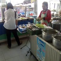 with my precious fixed gear at Pad Pak J - Food For Health in Bangkok