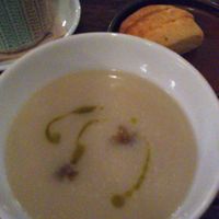 Pear-Parsnip soup with pickled pear dices and tarragon oil at Karls Kraut in Luzern