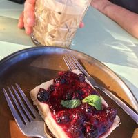 Lime pie and iced coffee at Karls Kraut in Luzern