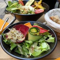 Salade vegan  at La Part du Colibri in Crest