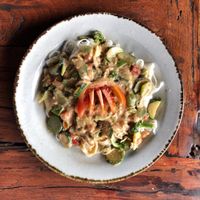 Vegan Fetuchini rice noodles at Dragonfly Cafe in Ubud