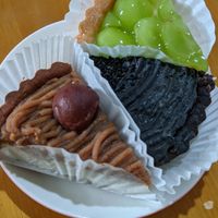 Vegan & gluten free cakes at Onwa in Nara