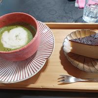 Matcha latte and cheese cake #Veganuary at Onwa in Nara