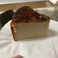 Basque cheesecake at Onwa in Nara