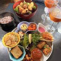 Vegan plate and karage   at Onwa in Nara