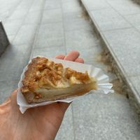 Small gf and vg apple pie 🍎 🥧   at Onwa in Nara