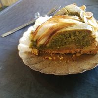 Apple pie with matcha at Onwa in Nara