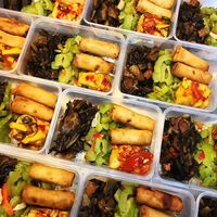 Today’s Menu: Braised Pork with salted Vegetable, Mini Spring Roll, Stir Fry Bittergourd, Thai Style Sauce Tofu, Bubur Cha Cha Dessert. at Yuan Yuan 圓緣素食 - Chinatown in Central Singapore