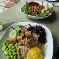 Both bowls   at Grüngut in Berlin