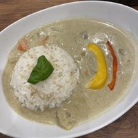 Delicious green curry!  at Where is a Dog in Tokyo