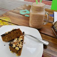 Power Bar and Smoothie Hot Dreams at Sapiens in Santiago