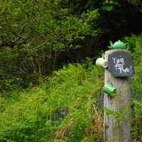 lovely waymarks at Kerrera Tea Garden in Isle Of Keerera