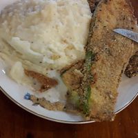 Like home. Mmm namnam at El Bar de Aura in Ushuaia