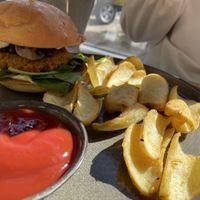   at Froindlichst - Daimlerstr in Hamburg