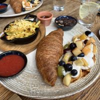 Frühstück „Brettfest für zwei Personen“  at Froindlichst - Daimlerstr in Hamburg