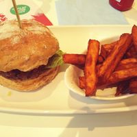 Vegan Burger and Sweet Potato Fries at Trebah Garden in Falmouth