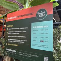 Food -Halle, Eingang  at Foodbar Rauw in Enschede