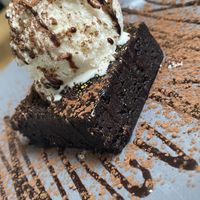 Salted caramel brownie w/vanilla ice at Purezza Camden in London