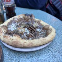 Black Truffle Pizzaa #Veganuary at Purezza Camden in London