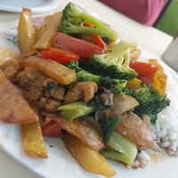 Saltado de brocoli con carne de soya at Vida Feliz in Huancayo