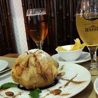 Pastel mozarabe de heura at Hakuna Matata Veggie in Madrid