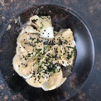 Raviolis de Beyond meat con tufa y foie at Hakuna Matata Veggie in Madrid