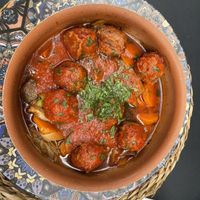 “Meatballs” Tagine at Hakuna Matata Veggie in Madrid
