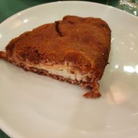 Cachopo at Hakuna Matata Veggie in Madrid