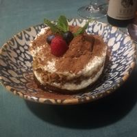 Vegan tiramisu at Hakuna Matata Veggie in Madrid