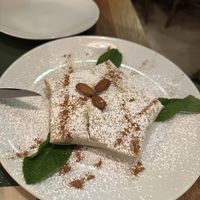 Chicken pastela   at Hakuna Matata Veggie in Madrid