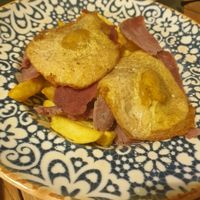 Huevos rotos at Hakuna Matata Veggie in Madrid