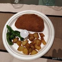 Cachopo con Pimientos de Padrón at Hakuna Matata Veggie in Madrid