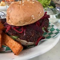 Good Burger at Basic Kitchen in Charleston
