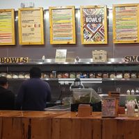 The bar at Kreation Organic Juicery in Pasadena