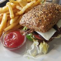 Bakun Cheeze Burger at Ek's Grill in Kelowna