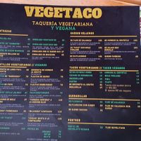 Menú lado 1 (verde=vegano, amarillo=vegetariano) at Vege Taco in Mexico City