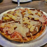 Vegan Hawaiian at Parkway Pizza in St Louis Park