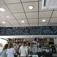 Inside at 22.2 Pizza al Taglio in Zaragoza