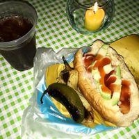 Vegan hot dog at Veggie Jates in La Paz
