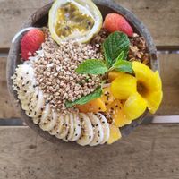 smoothie bowl at Shady Lane in Mirissa