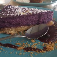 Tarta arándanos at Soma Bistro in La Pineda