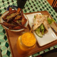 Sweet potatoe fries and wrap at Juicy in Lisbon