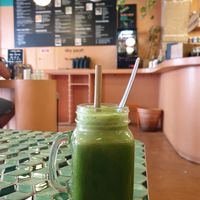 Green juice at Juicy in Lisbon
