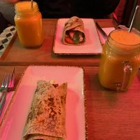 Wraps plus juice at Juicy in Lisbon