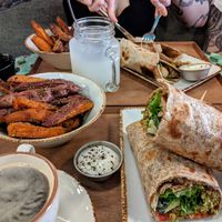 Funky Falafel 🕺 at Juicy in Lisbon