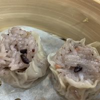 Duo style veg. minced meat siu mai at Three Virtues 三德食品 - Jordan in Kowloon