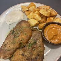Homemade seitan with Chimichurri sauce and potatoes (also with Mayo)  at Biocenter - Pintor Fortuny in Barcelona